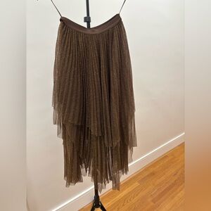285. Elegant Bronze Metallic Mesh Layered Skirt